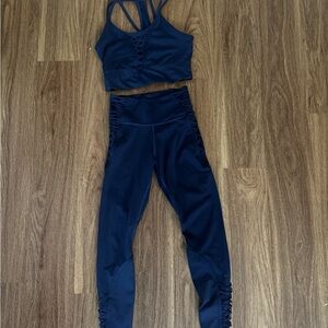 Nike One Luxe Navy Blue Lace Up Set